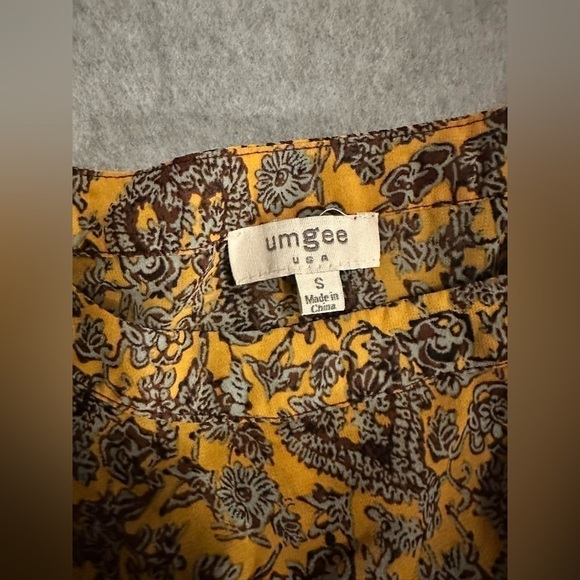 Umgee maroon long sleeve top size S - Picture 3 of 7